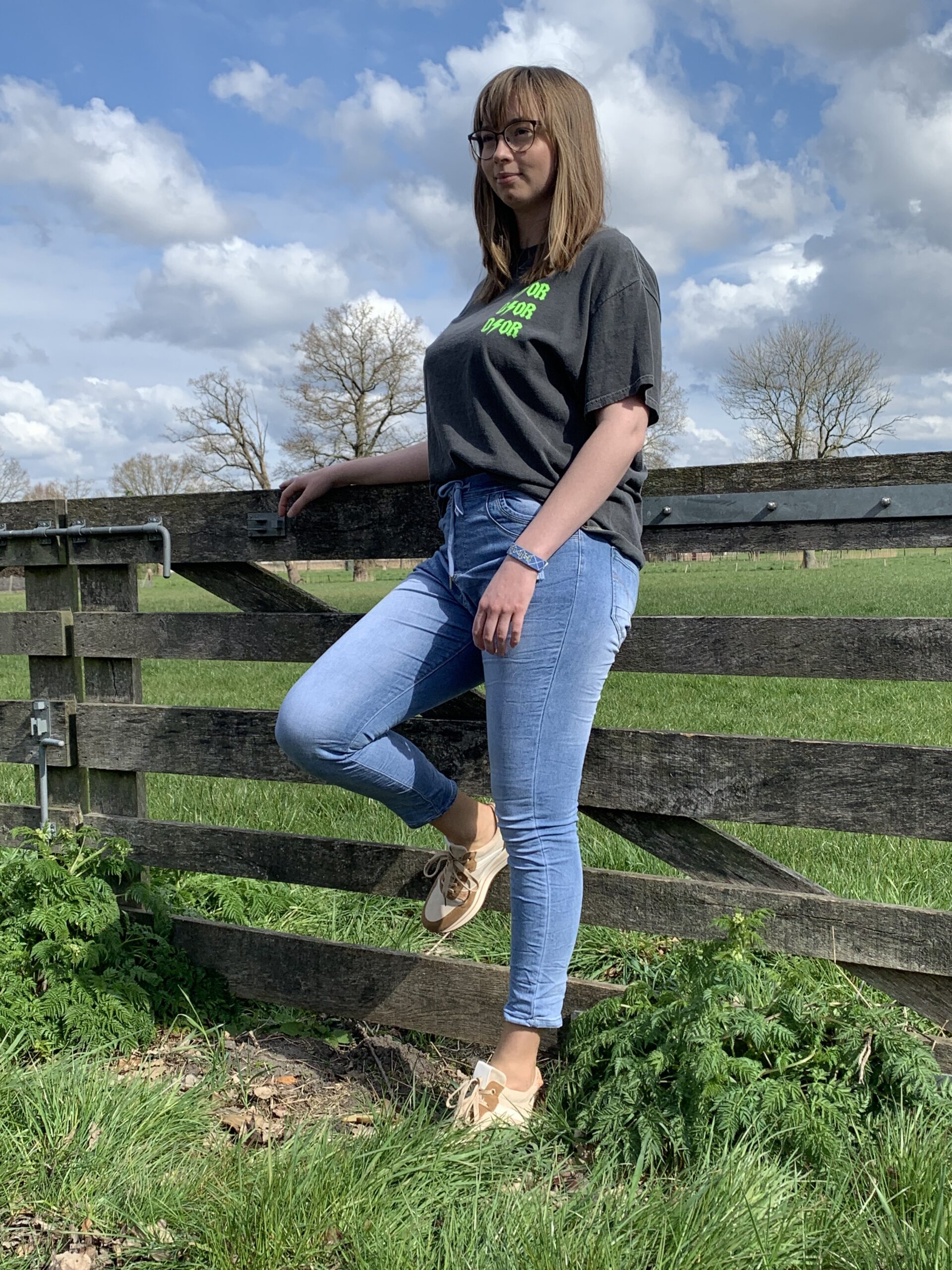 T-shirt donkergrijs